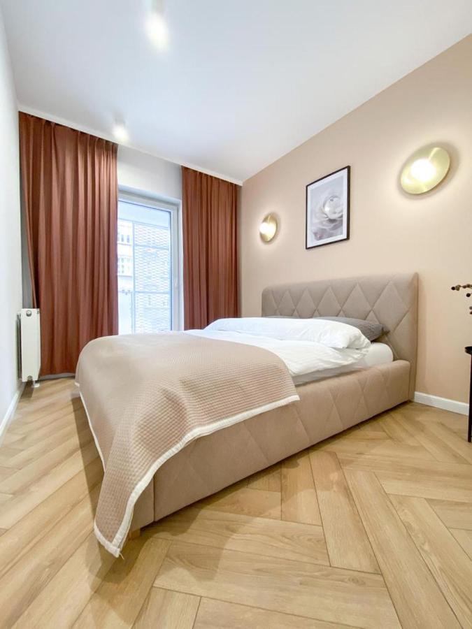 Apartament Family Zwierzyniecka بوزنان المظهر الخارجي الصورة